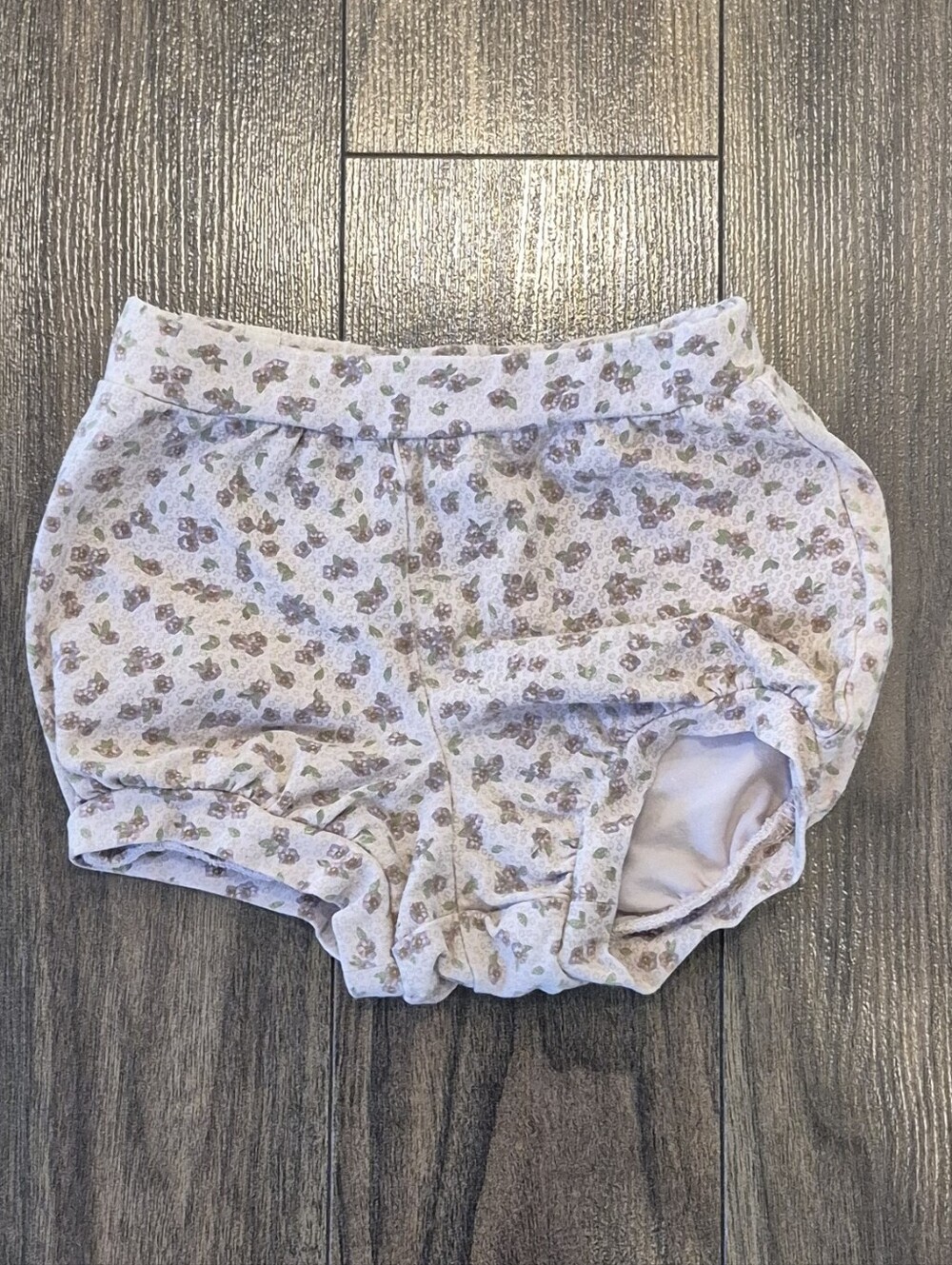 WHEAT Floral Shorts